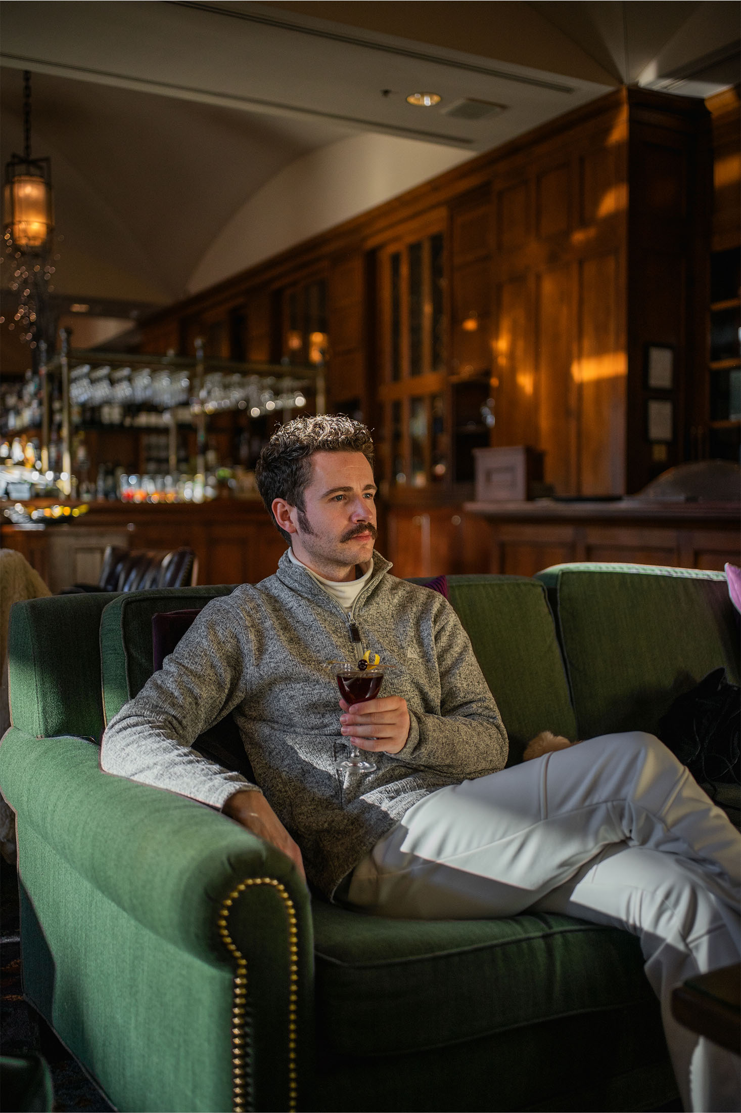 Mallard lounge apres ski cocktail Fairmont Chateau Whistler