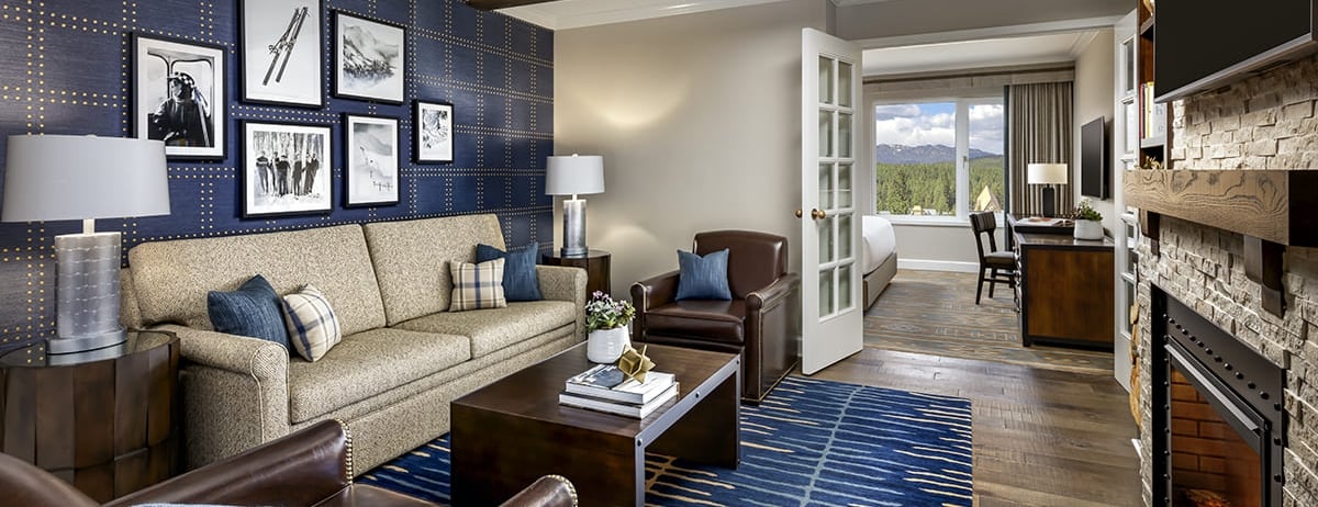 Junior Valley View Suite couch and chairs