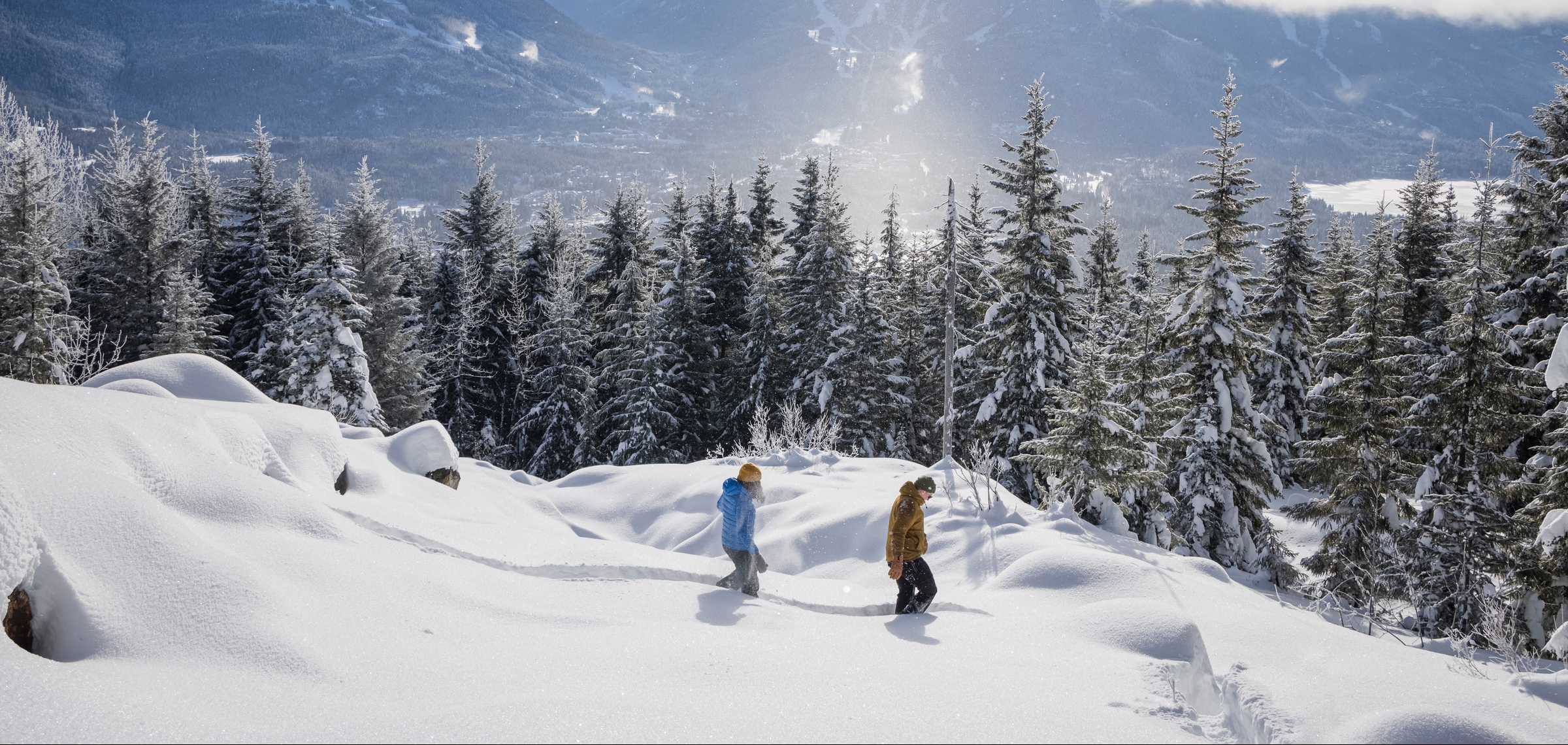 Snowshoeing Whistler Blackcomb mountains views Tourism Whistler Justa Jeskova