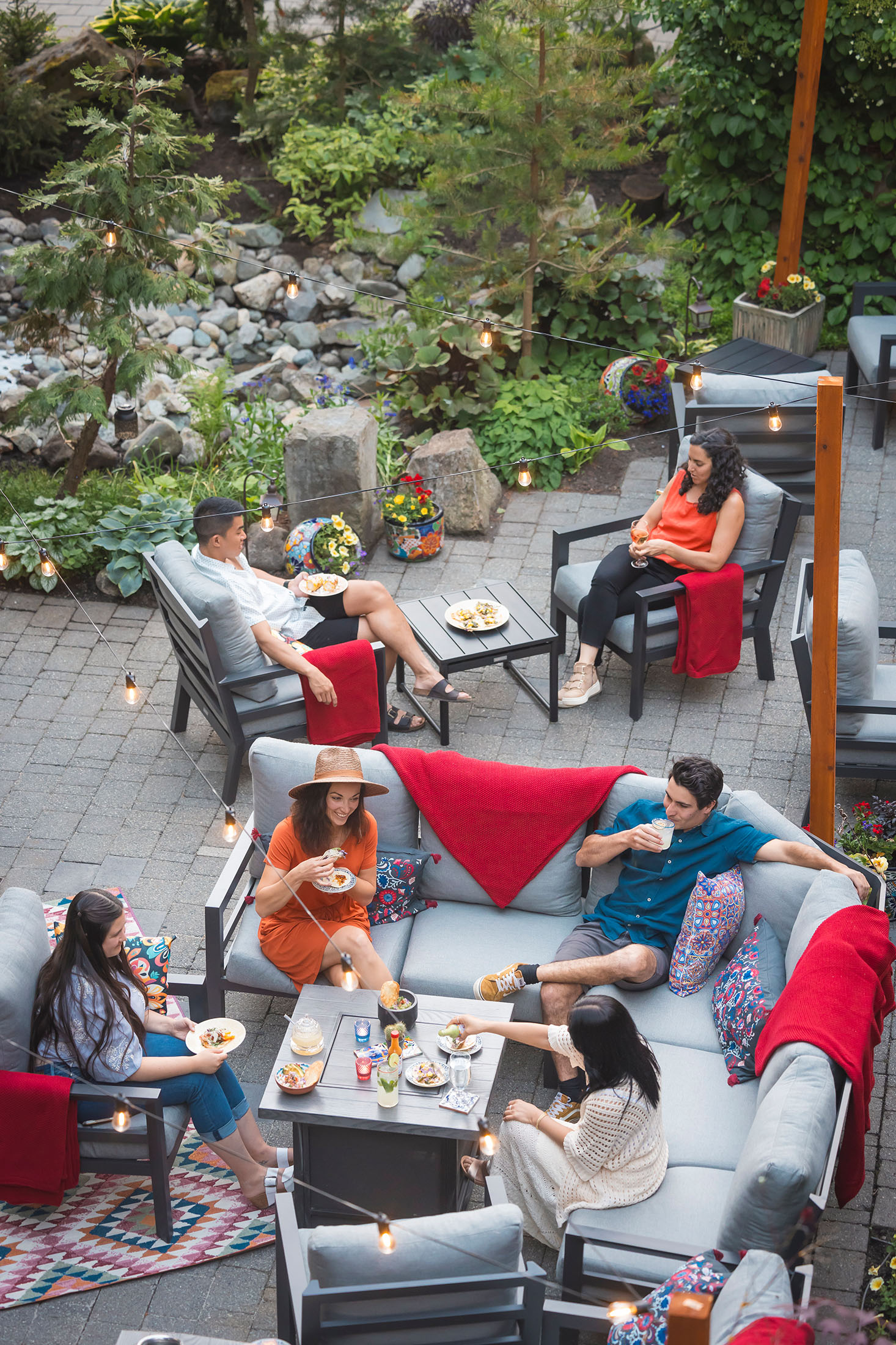 radiante outdoor patio