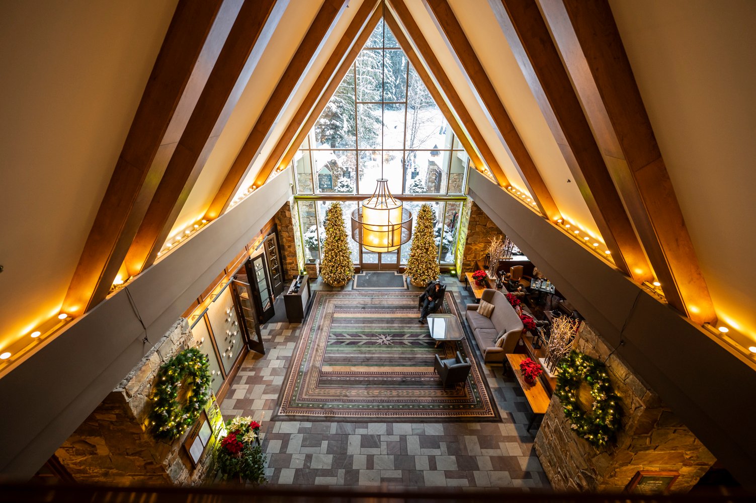 fairmont chateau whistler lobby decor chirtmas